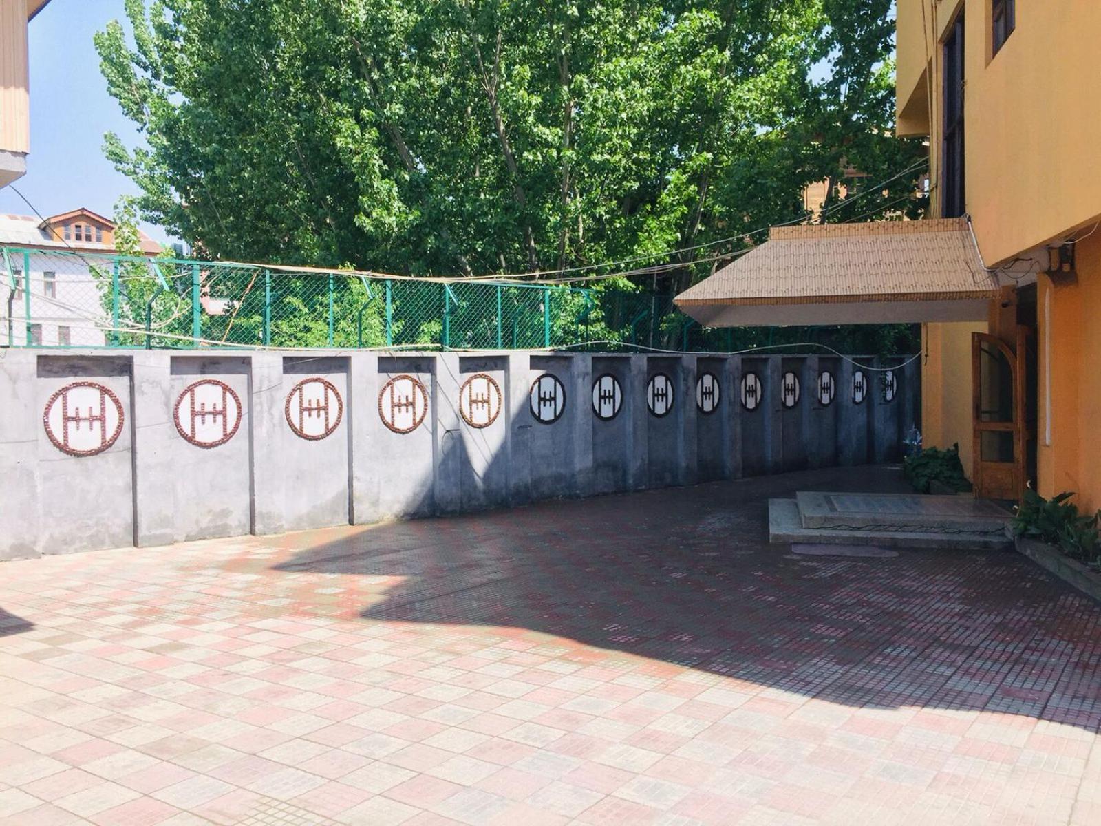 Hotel Kashmir Hill Town Srīnagar Exterior foto